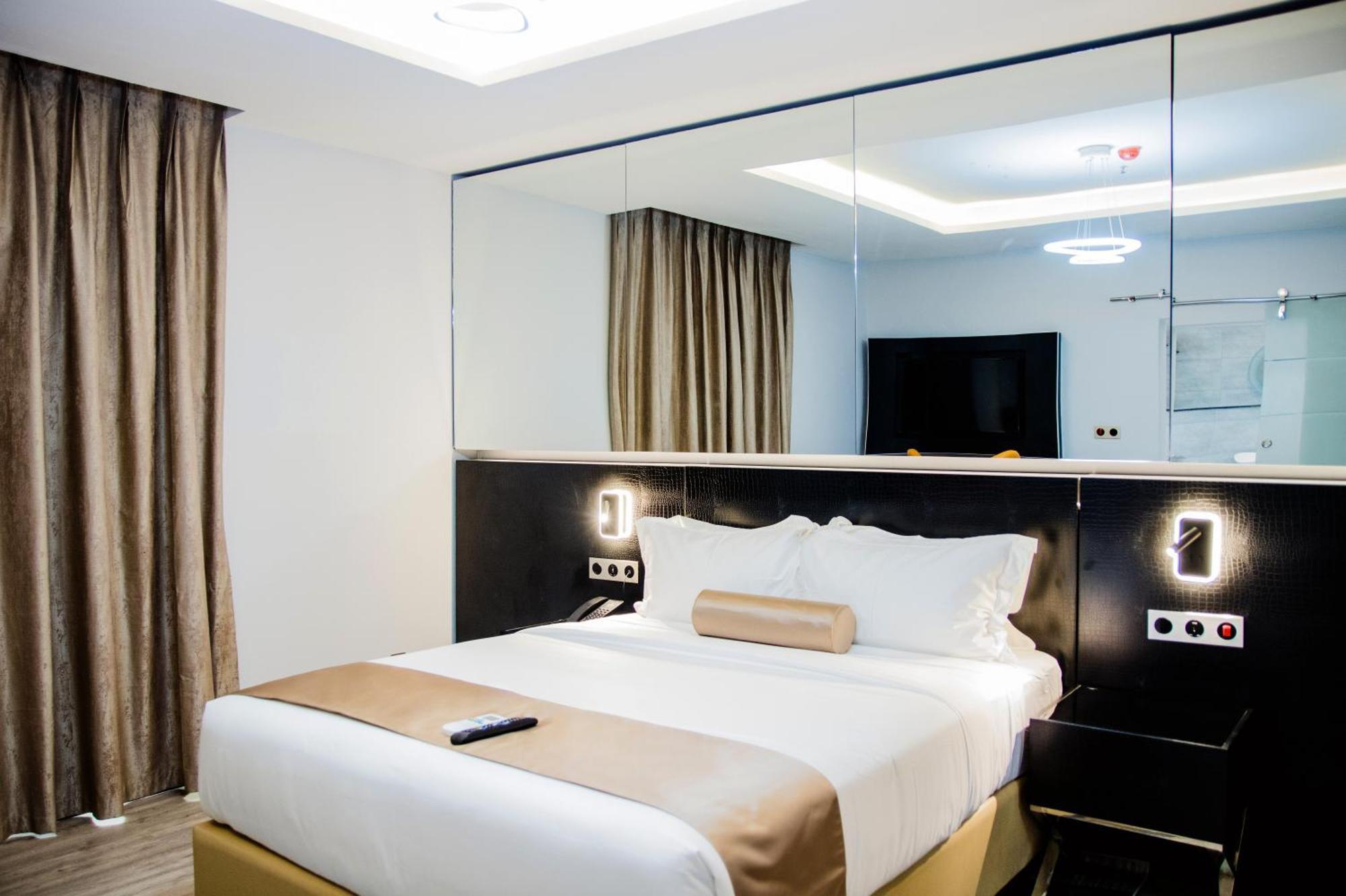 Estrella Boutique Hotel Abuja Exterior photo