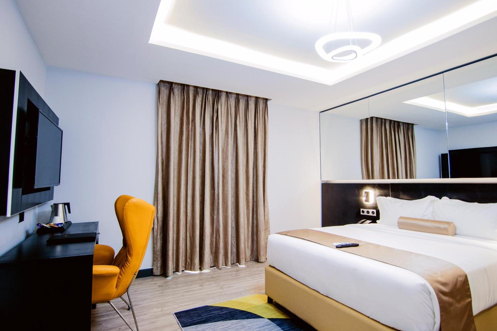 Estrella Boutique Hotel Abuja Exterior photo